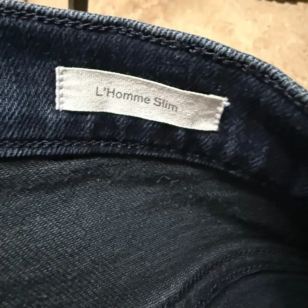 Frame Denim Men's L'Homme Slim Jeans in Placid Dark Wash Blue Size 36 x 31